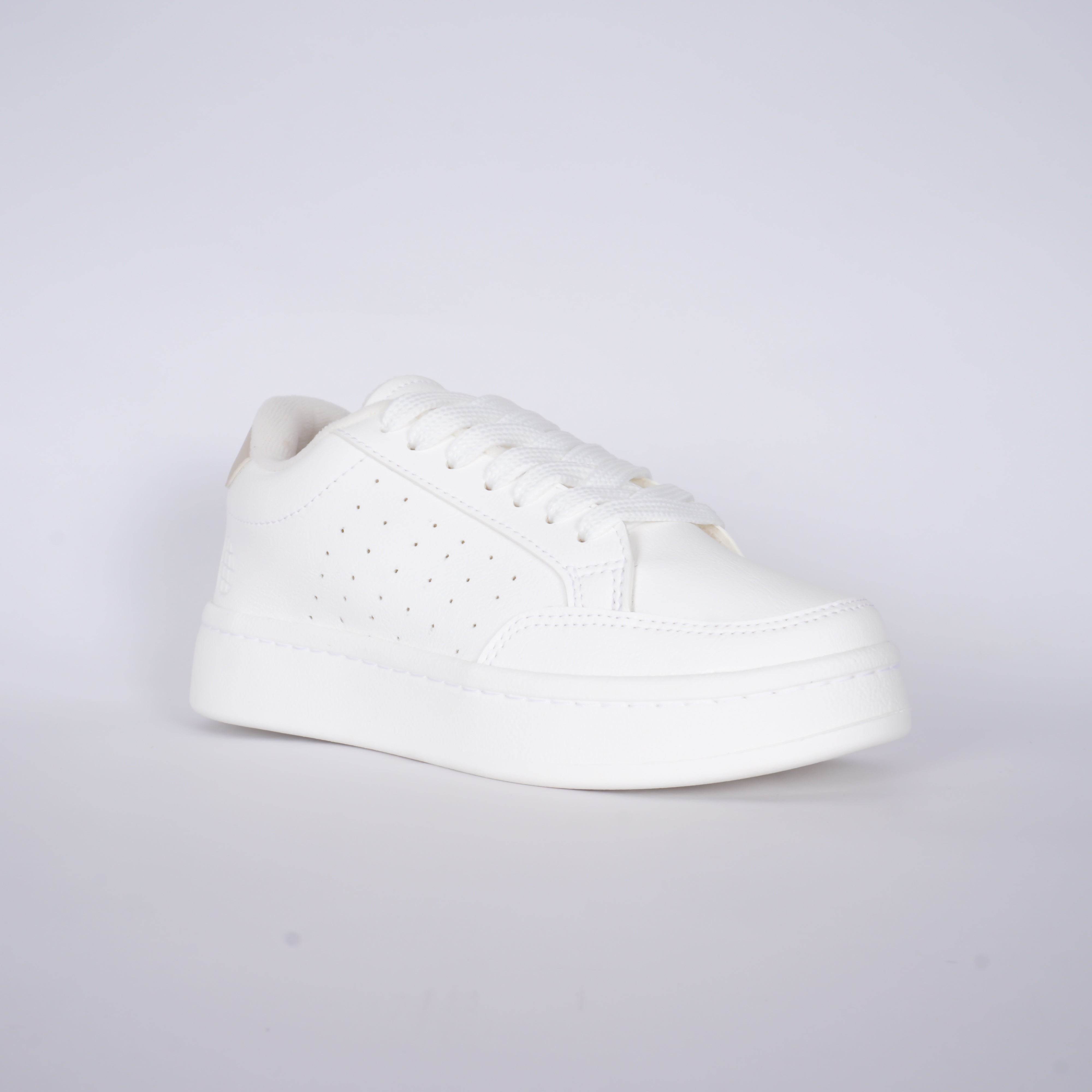 Tenis Aura Clásico 1220