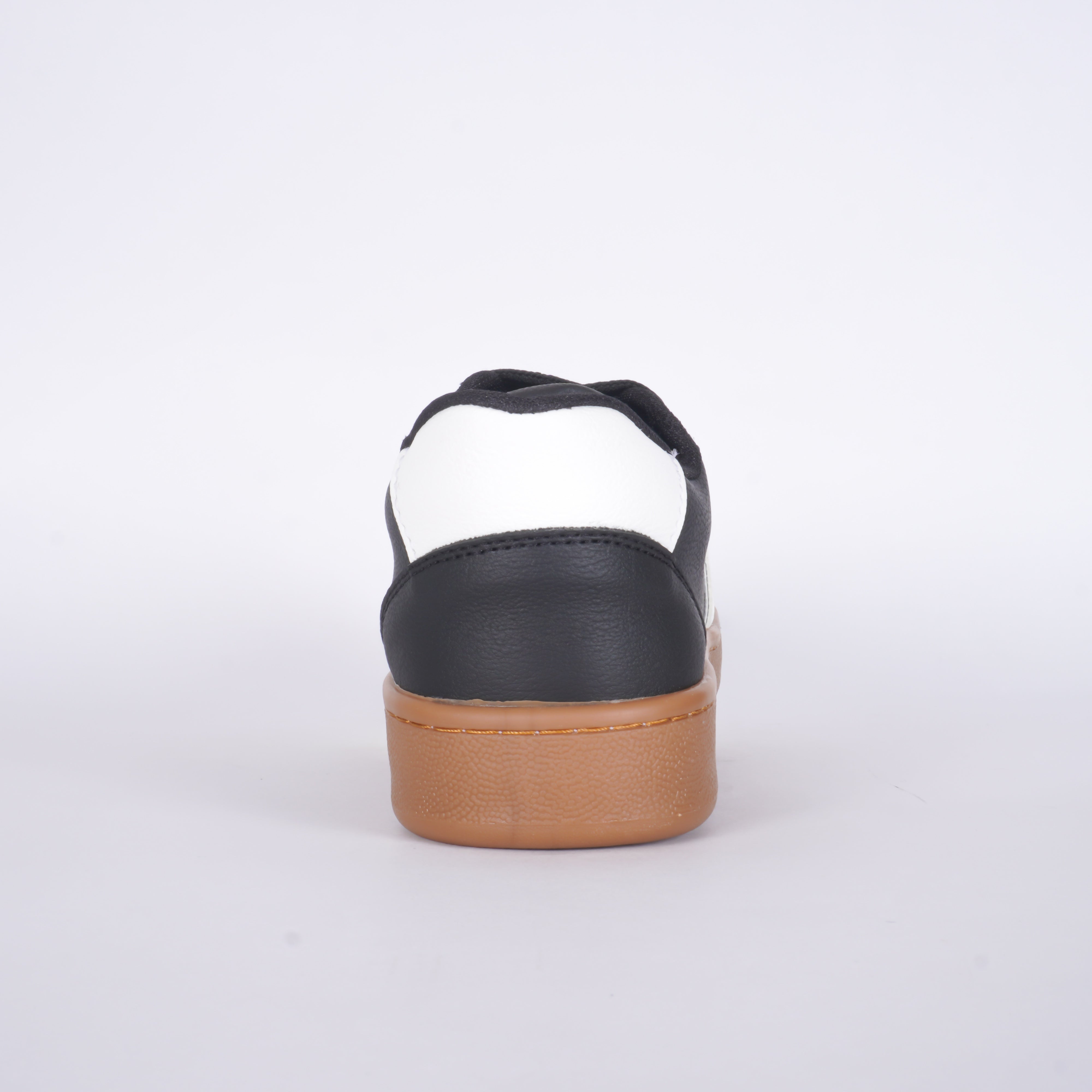 Tenis Oliva Clásico 2207