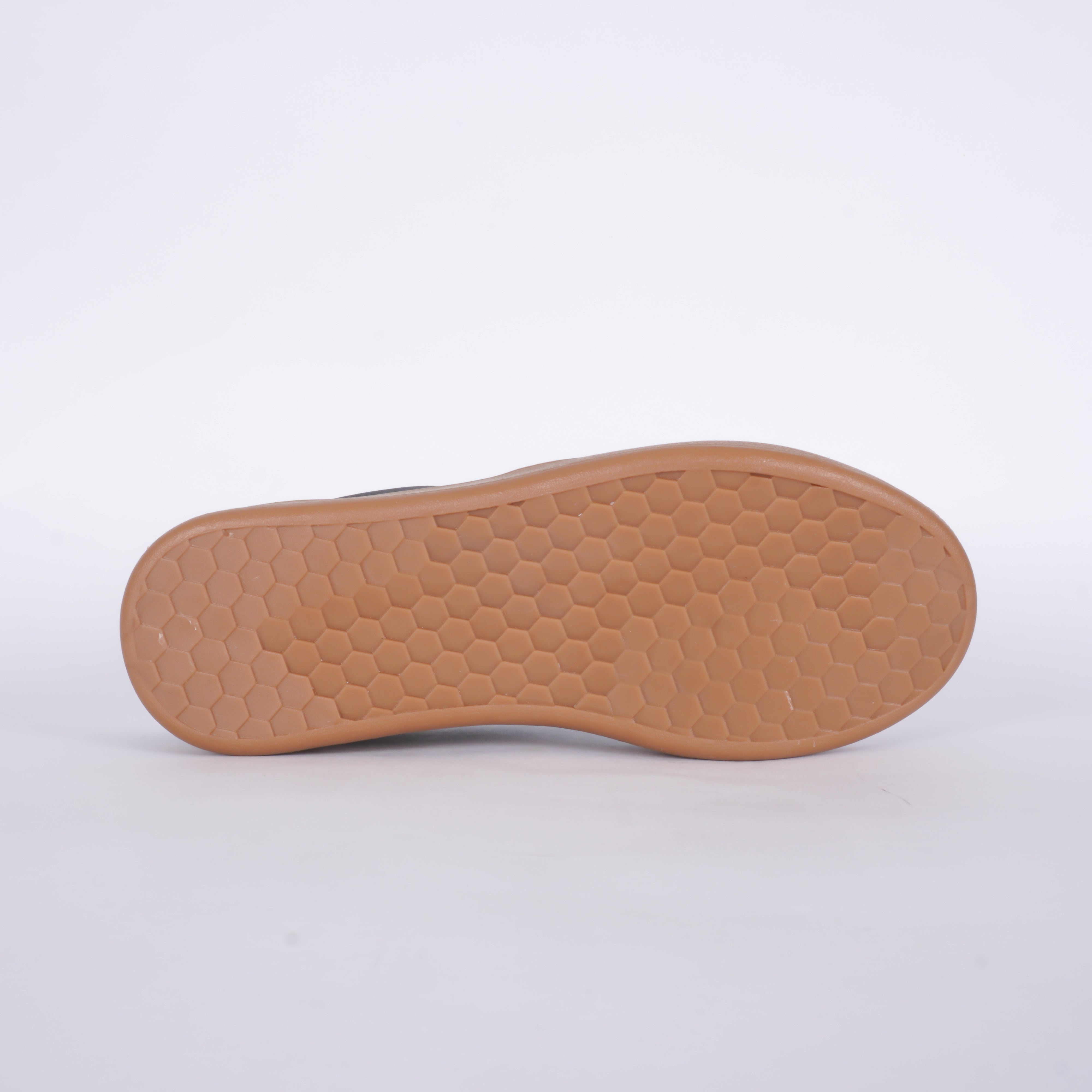 Tenis Oliva Clásico 2207