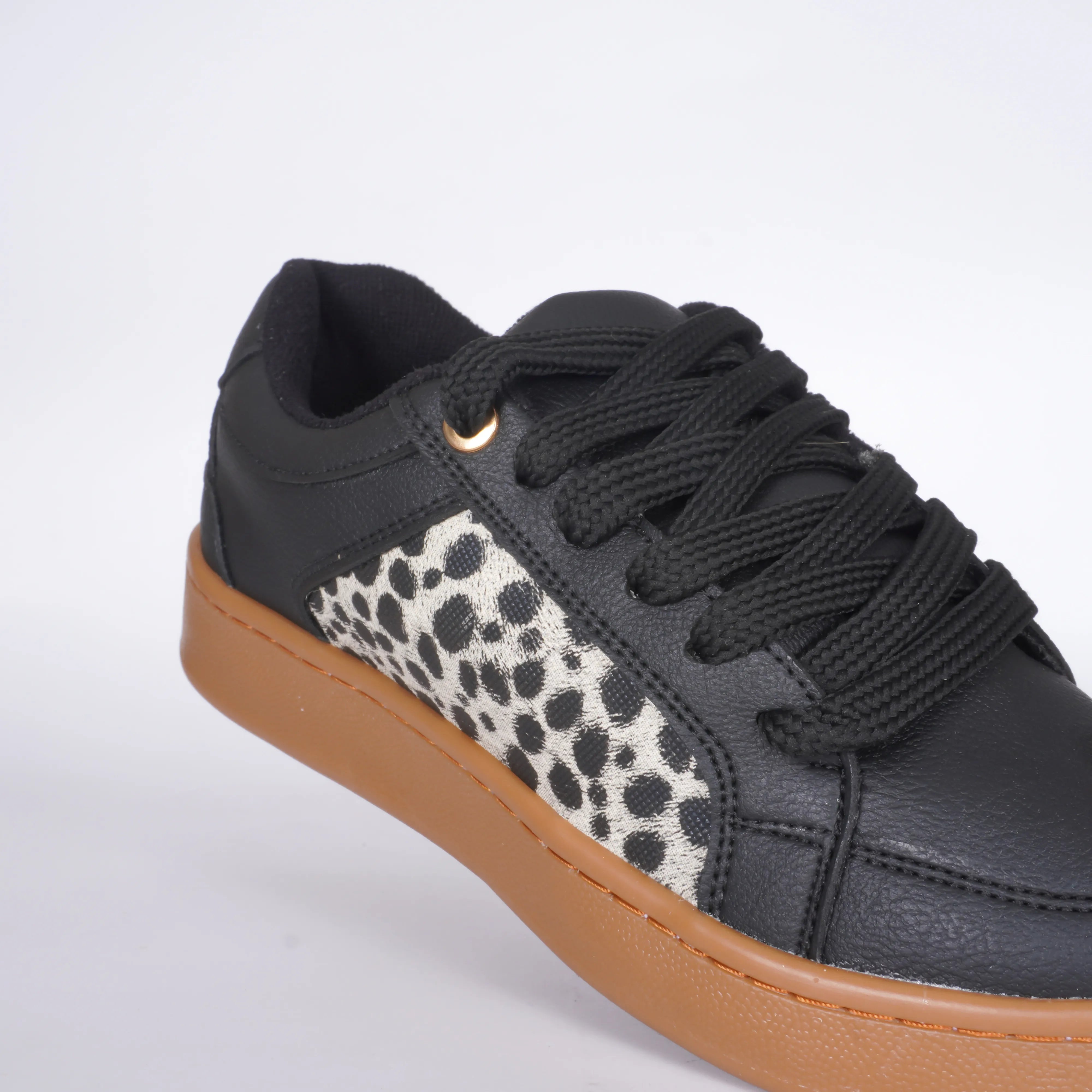 Tenis Safari 3552